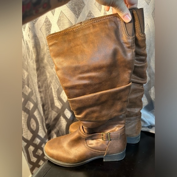 Unr8ed Women’s Brown Zippered Dylan Boots Size 8.5 M - Picture 5 of 14